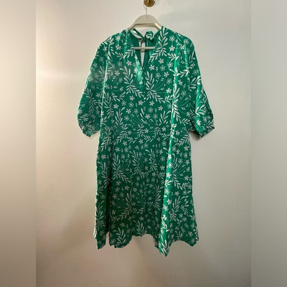 NWT Draper James|| Terrie Tie Back mini Dress in Embroidered Floral.Size 1X.Boho - Picture 4 of 11